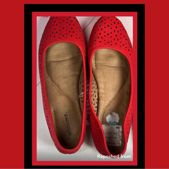 White Mountain (Mt.) Red Perforated Red Ballet Flats 10W WIDE Fall 24 - Picture 4 of 6